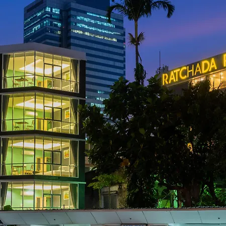 Ratchada Point Hotel