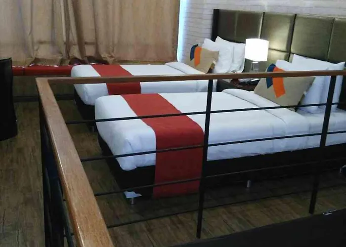 Hotel Ratchada Point 3*